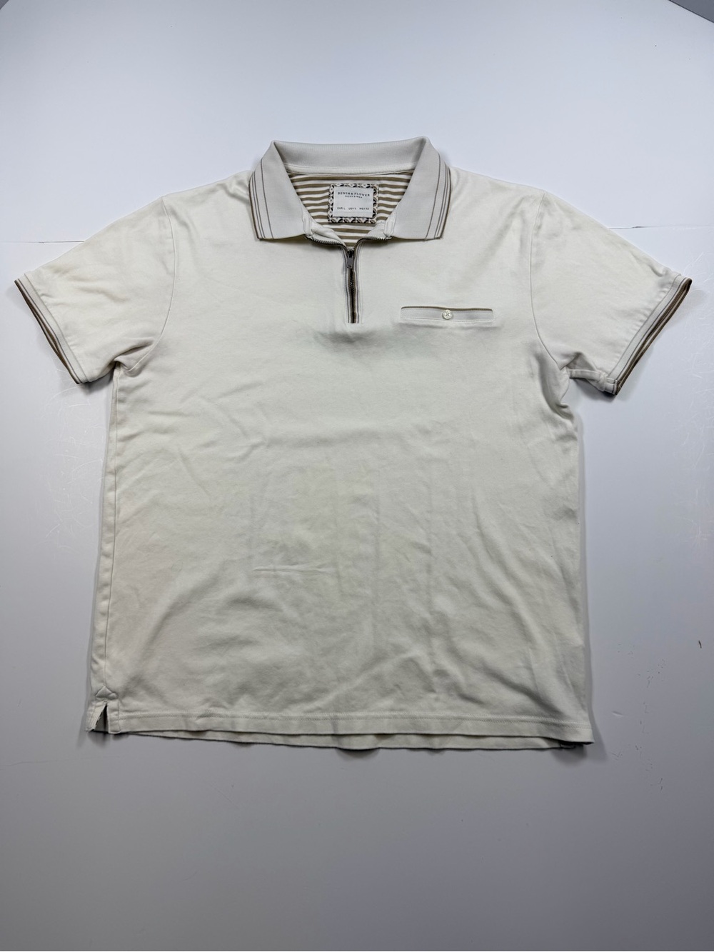 Denim & Flower Cream Short-Sleeve Polo with Contrast Trim